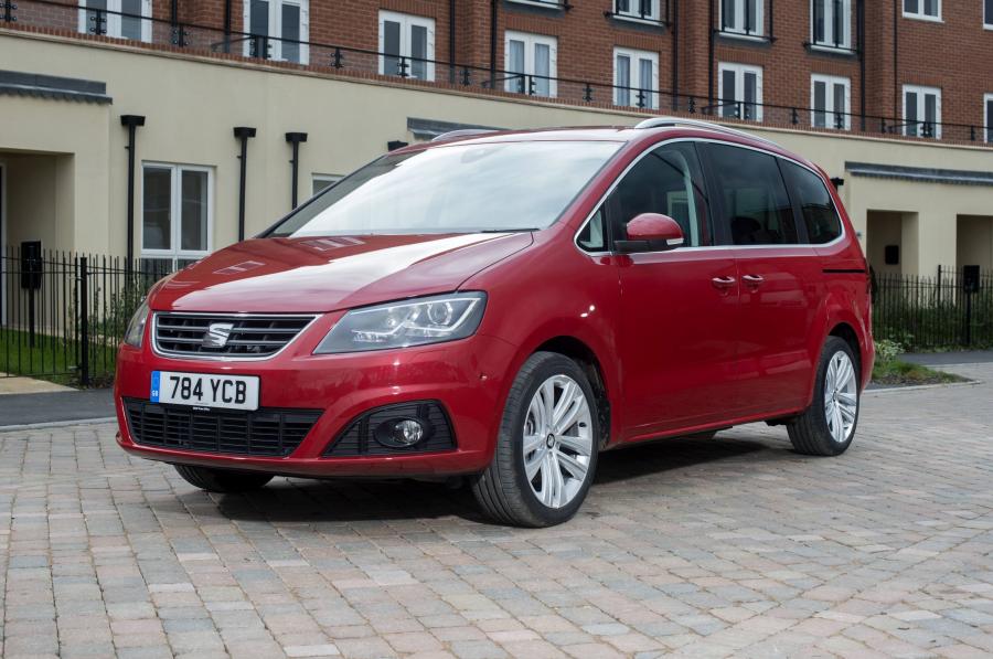  Seat Alhambra 2015 года  (UK) (фото 8 из 30)